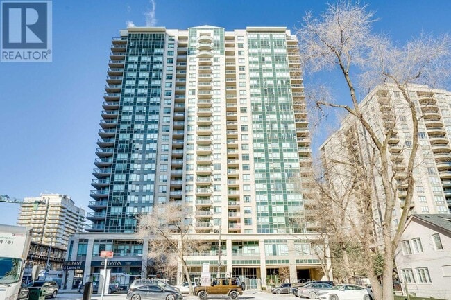 Building Photo - 2112-2118 PARKVIEW Ave