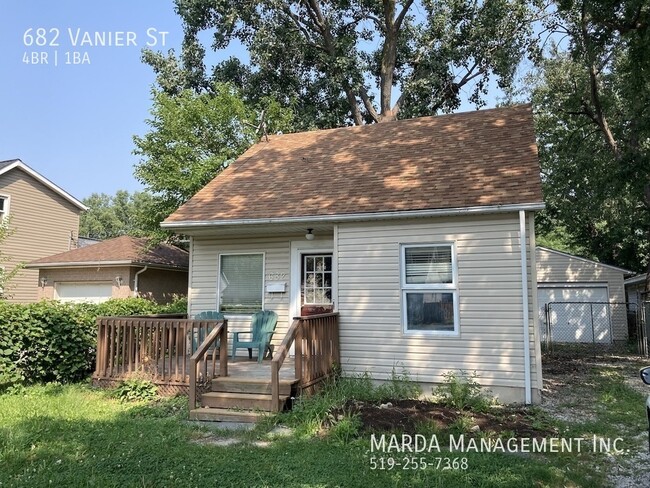 Building Photo - SPACIOUS 4-BEDROOM/1-BATH HOME IN REMINGTO...