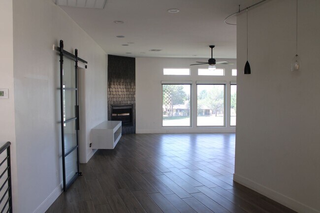 Building Photo - 11218 Enid Wilson Ln