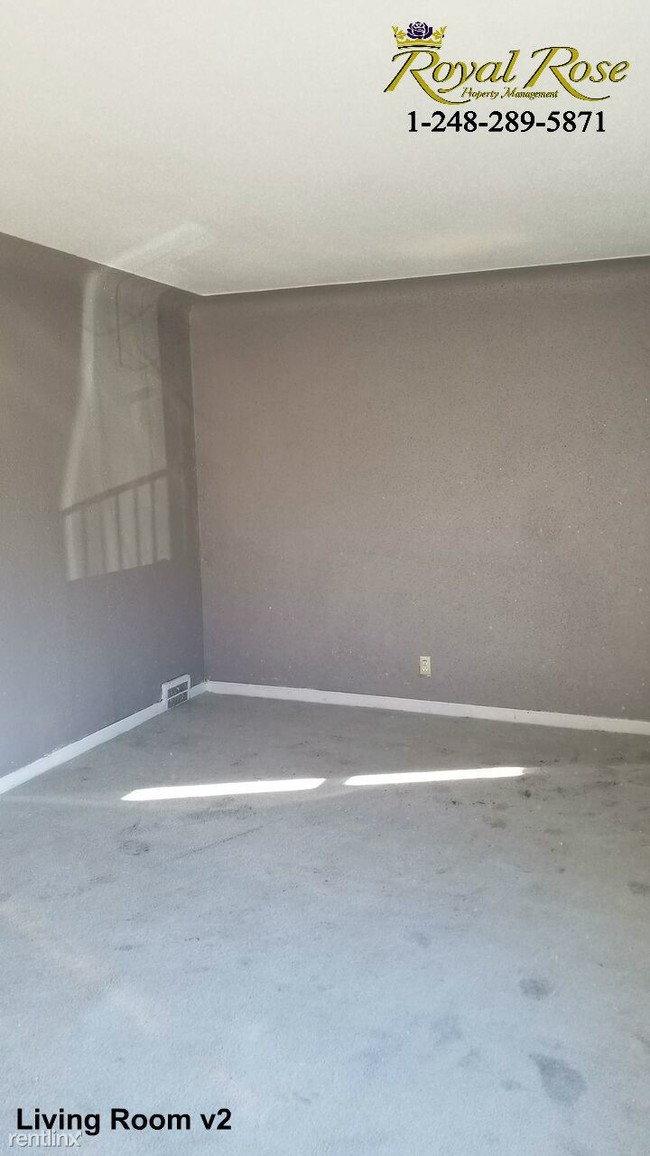 Foto del edificio - 9627 E Outer Dr