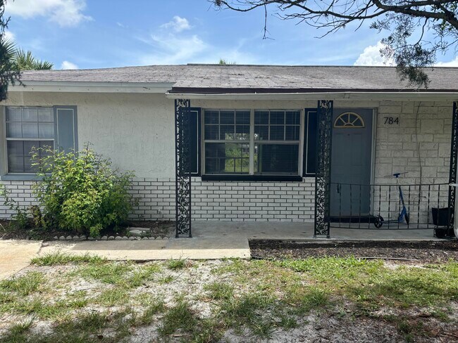 Building Photo - 784 Lunar Lake Cir