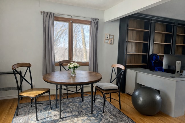 Building Photo - Spacious 4 bedroom home in Beautiful Prior Lake, MN