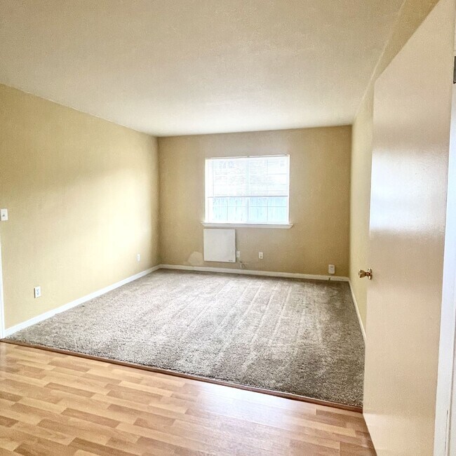 Foto del edificio - 134 Cypress St