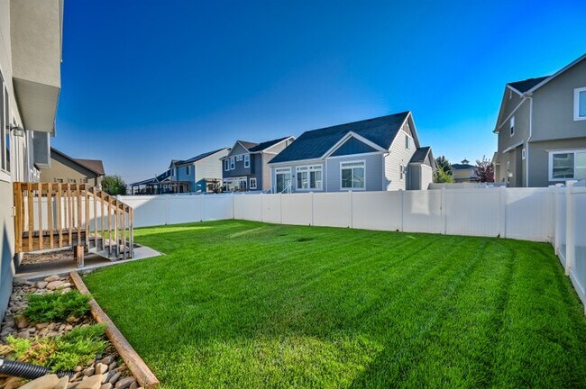 Foto del edificio - 1113 Meadow Walk Dr