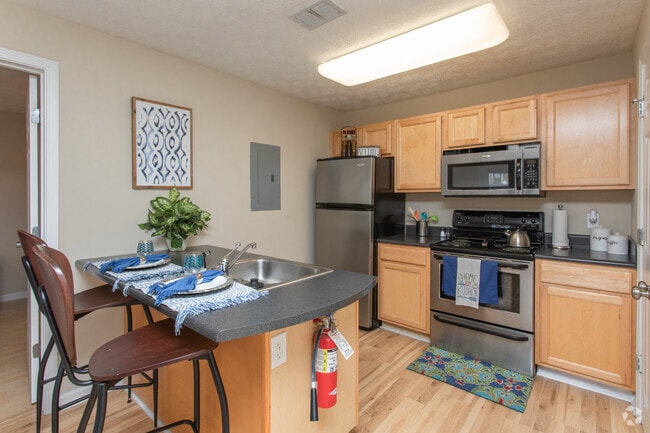 Photo - Logan Square Apartments