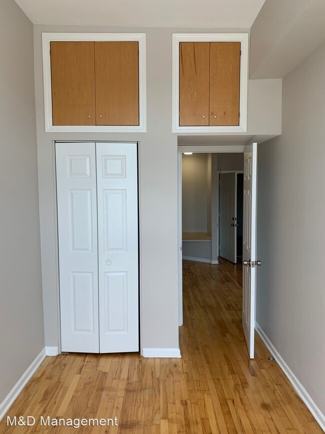 Building Photo - 2249 W 21st St