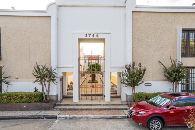 Foto del edificio - Trafalgar Place Townhome Condominiums