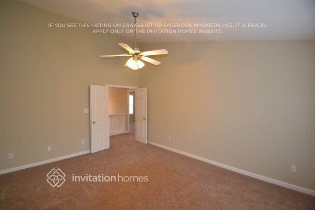 Building Photo - 7807 Green Mill Dr