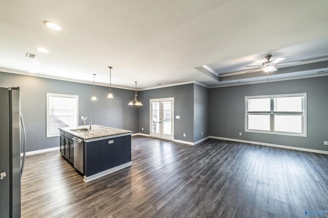 Foto del edificio - 7492 Chaco Street SE