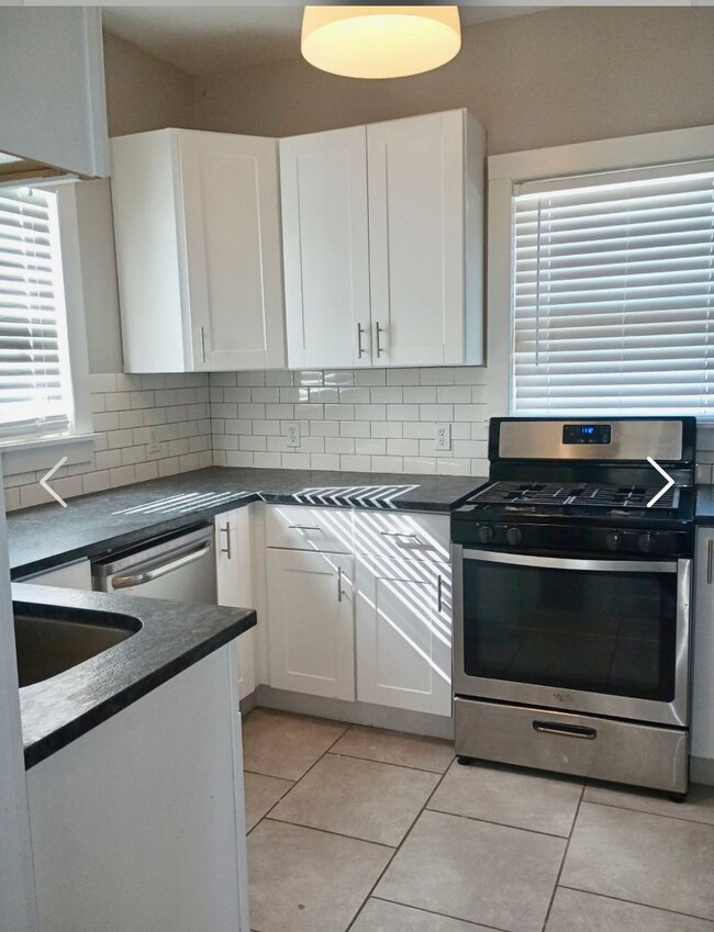 Building Photo - Beautiful Apartment in Kansas City!