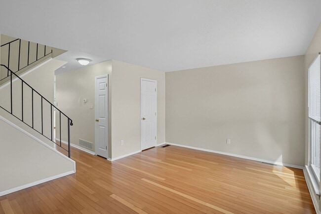 Building Photo - Recently Updated 3 Bedroom 1 Bath in Newar...