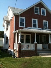 Building Photo - 852 Martin Ave