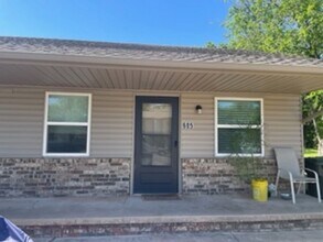 Building Photo - 603 E Eufaula St