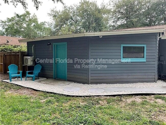 Photo - 899 Rich Dr Townhome