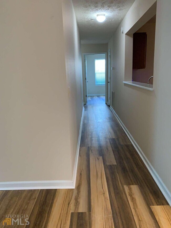 Building Photo - 6104 Waldrop Pl