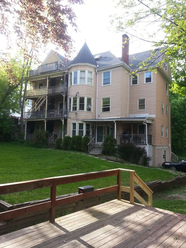 Top floor with small deck - 11 Highland Ave