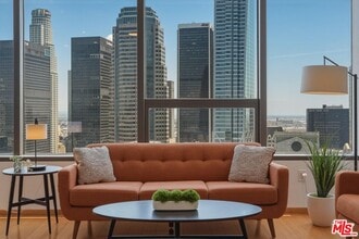 Building Photo - 1100 Wilshire Blvd