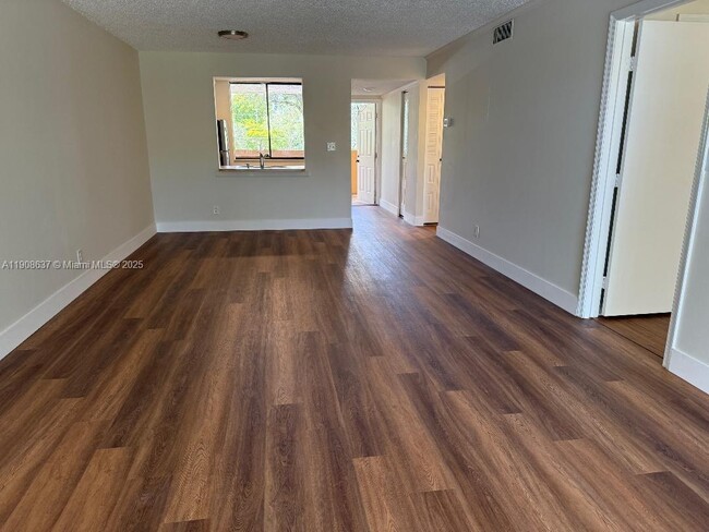 Building Photo - 8592 W Sunrise Blvd