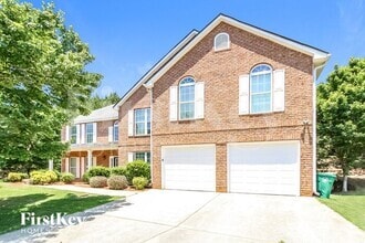Building Photo - 4636 Mayer Trce