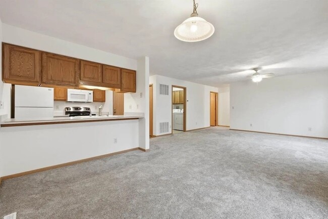 Building Photo - 1203 Stonewood Crossing