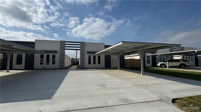 Building Photo - 14 La Vista Ave