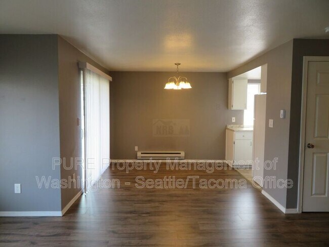 Foto del edificio - 4028 S Lawrence St