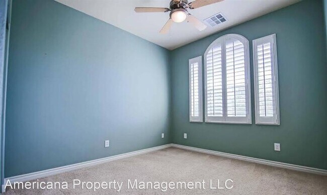 Foto del edificio - 3 br, 2.5 bath House - 9802 Crescent Lodge Ct
