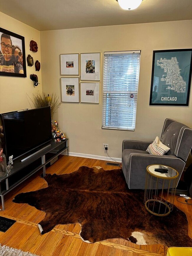 Foto del edificio - 1 bedroom in Chicago IL 60614