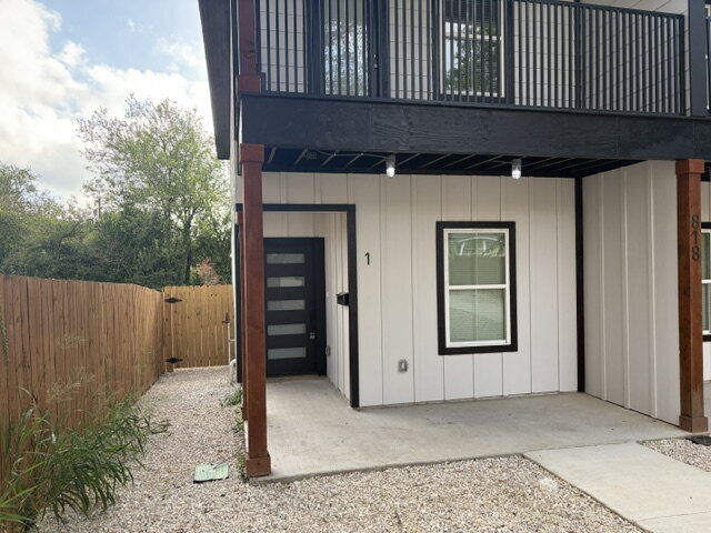 Foto del edificio - New Construction Duplex Minutes from Downtown San Antonio