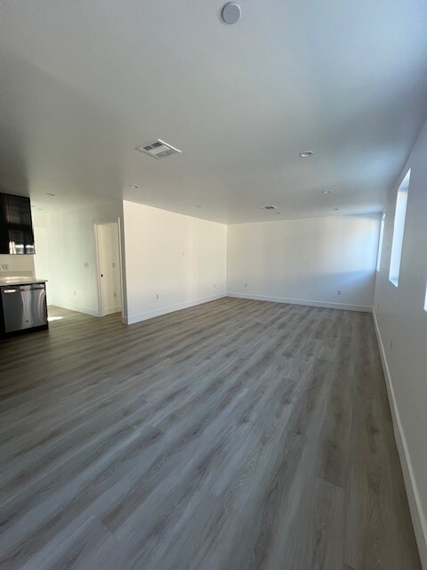 Foto del edificio - 640 W 45th St