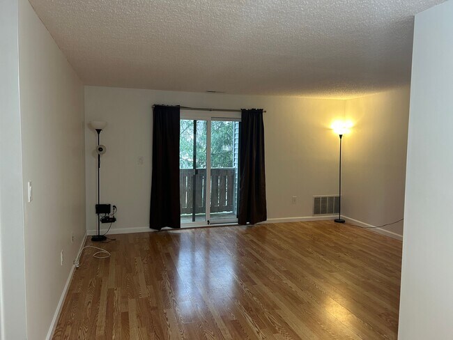 Building Photo - 5317 Ravens Crest Dr