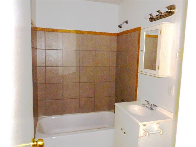 Building Photo - 2818 Mobley