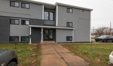 Building Photo - 190 Oakdene Ave