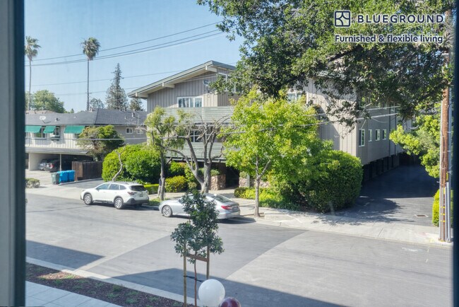 Foto del edificio - 1545 San Antonio St