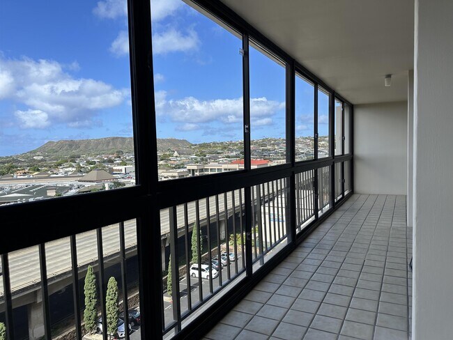 Foto del edificio - 4300 Waialae Ave