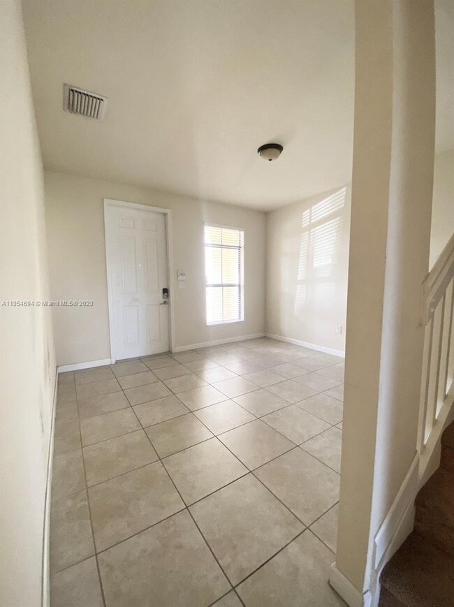 Building Photo - 23917 SW 118 Ave