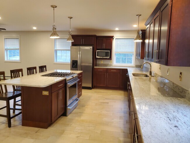 Foto del edificio - 15 Lake St