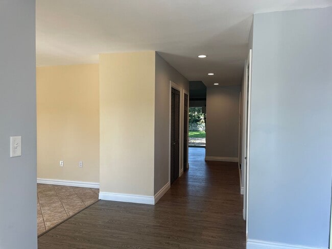 Building Photo - Shelby Township Custom Ranch, 3 or 4 Bedro...
