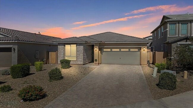 Building Photo - 6313 N 68th Dr
