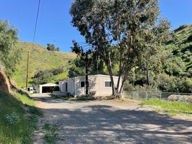 Building Photo - Mobile Home
