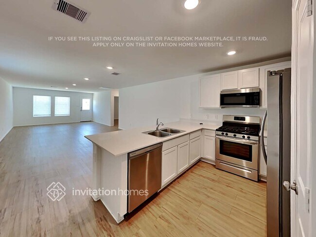 Foto del edificio - 24023 Laurel Farms Dr