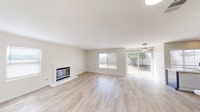 Building Photo - 1045 Willmont Way