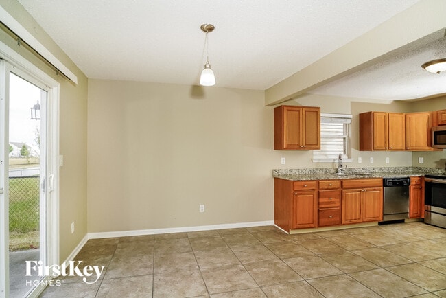 Building Photo - 2820 Mingo Ct