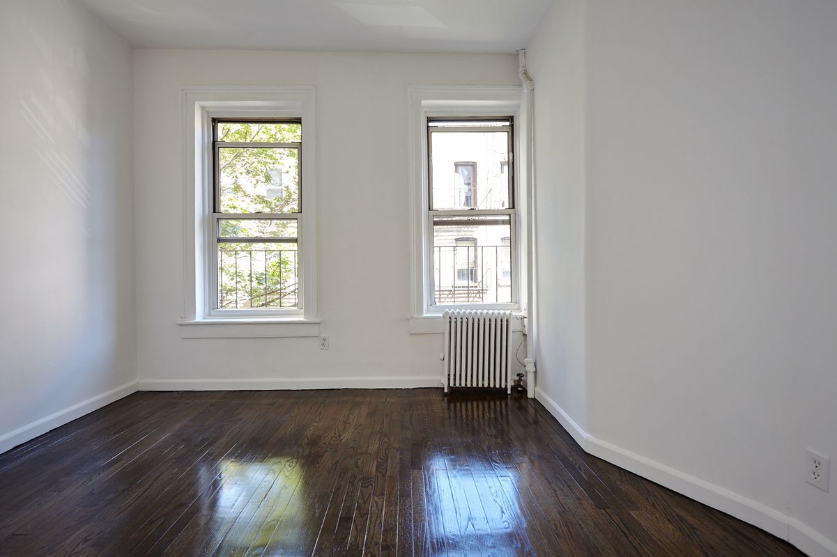 Primary Photo - 311 E 62nd St