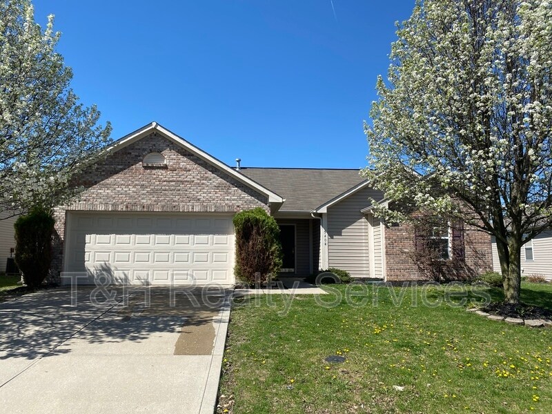 5404 Brassie Dr, Indianapolis, IN 46235 House Rental in Indianapolis