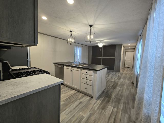 Building Photo - 94 Viking Terrace