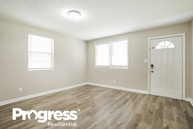 Foto del edificio - 6227 Pine Summit Dr