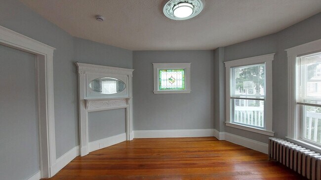 Foto del edificio - 33 Greenbrier St