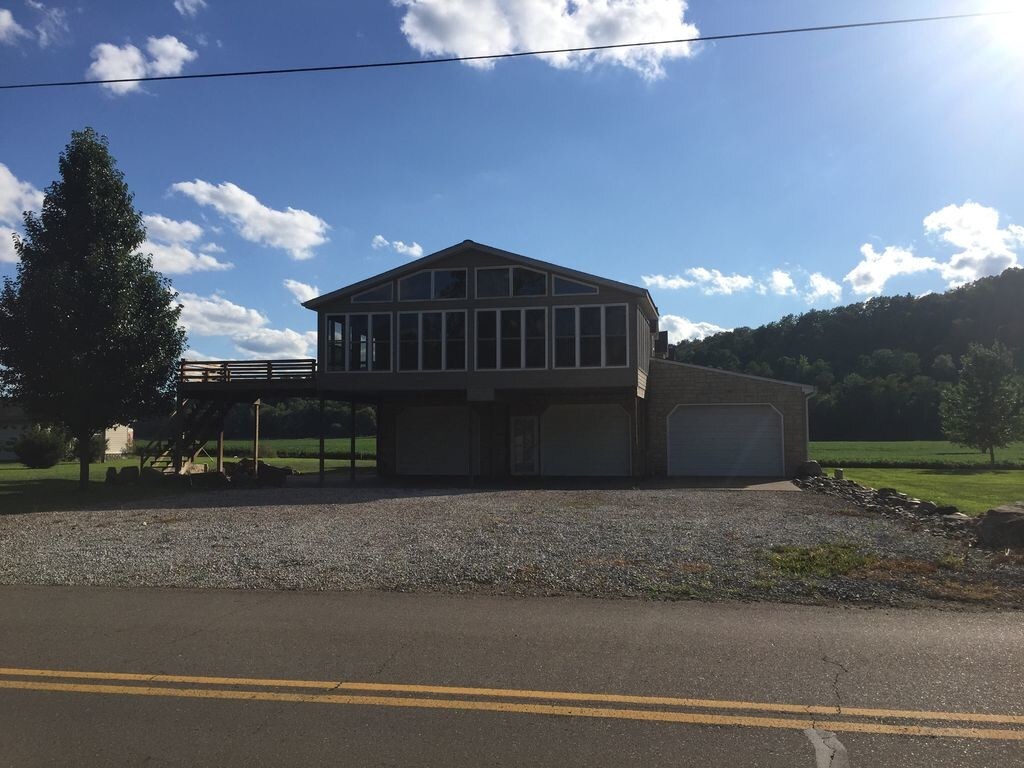 7755 Old River Rd, Philo, OH 43771 House Rental in Philo, OH