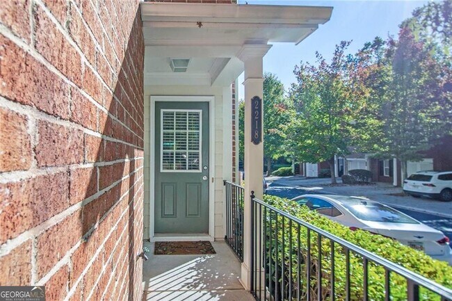 Foto del edificio - 2218 Landing Walk Dr